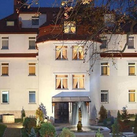 Bed and Breakfast Viilla Rezidence Kudowa-Zdrój Zewnętrze zdjęcie