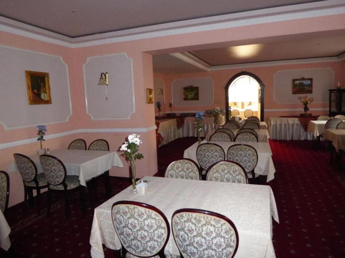 Bed and Breakfast Viilla Rezidence Kudowa-Zdrój Zewnętrze zdjęcie